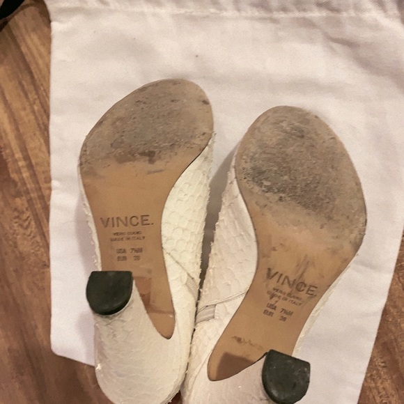 VINCE White Snake Skin Peep Toe Ankle Booties - Picture 5 of 6
